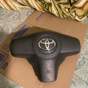 2006-2012 Toyota rav4 drivers side steering wheel airbag